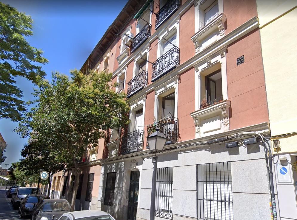 Exterior view of Flat to rent in  Madrid Capital  with Air Conditioner, Heating and Furnished