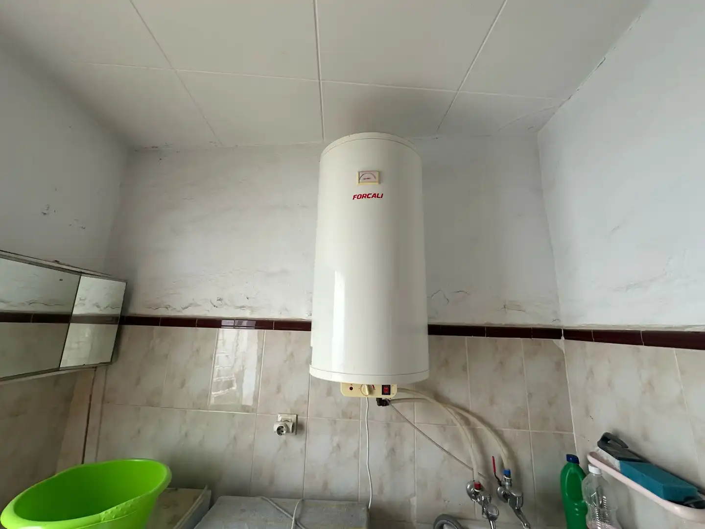 Bathroom of Detached homes for sale in Castro del Río  with Furnished