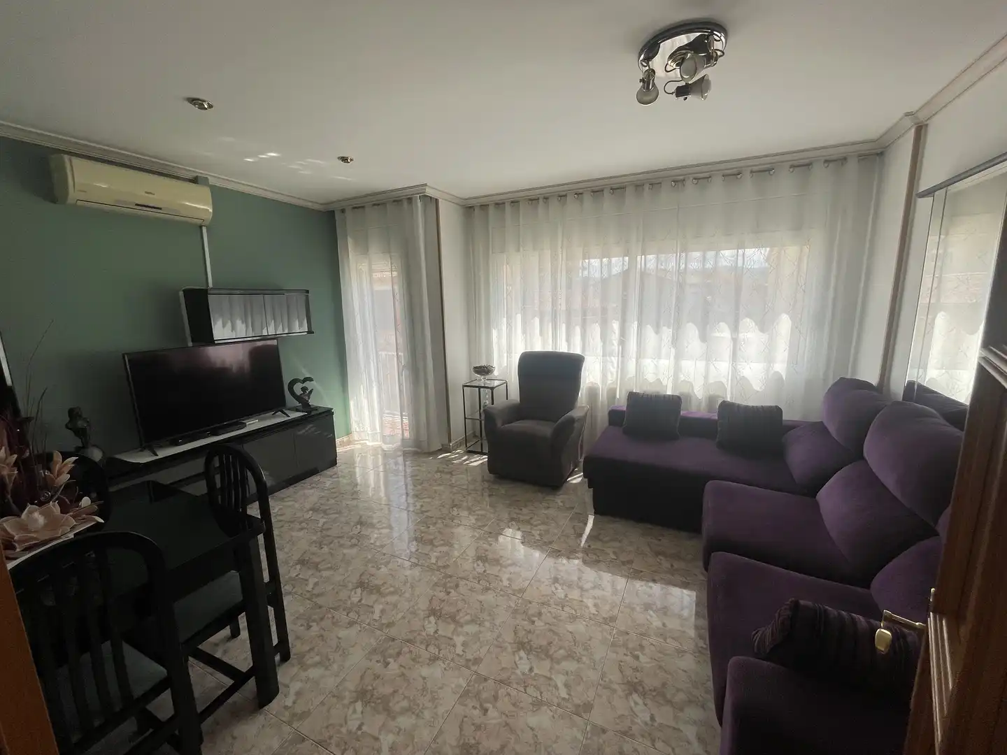 Living room of Houses for sale in Olot  with Air Conditioner, Heating and Private garden