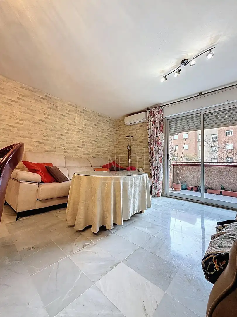 Bedroom of Flat for sale in Granada  with Private garden, Storage room and Balcony