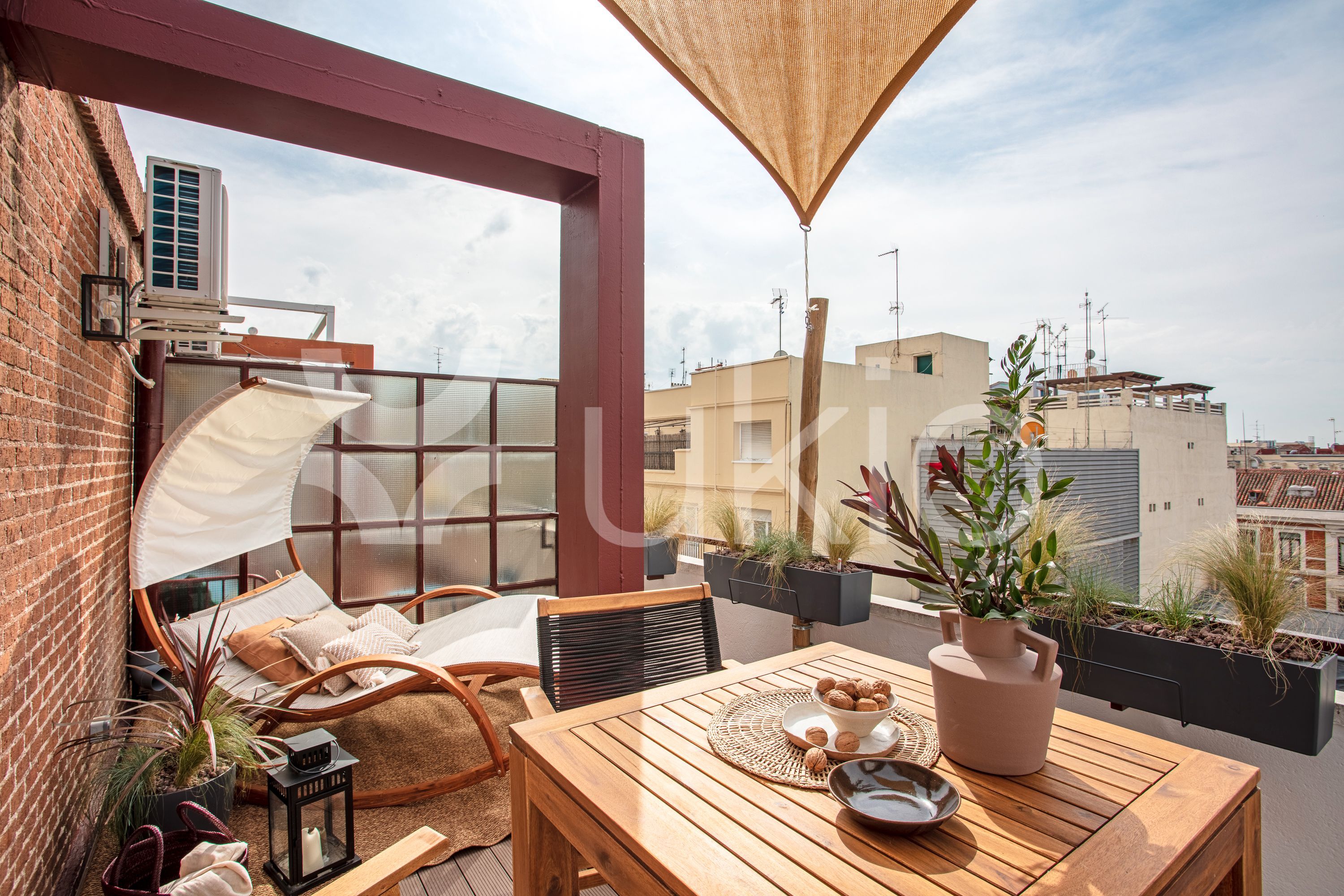 Terrace of Duplex to rent in  Madrid Capital  with Air Conditioner, Heating and Terrace