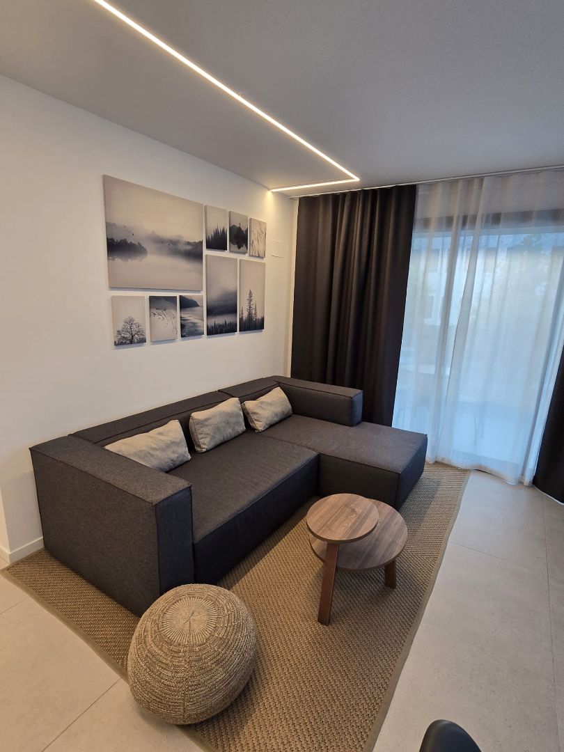 Sala de estar de Piso de alquiler en Sant Just Desvern con Aire acondicionado, Calefacción y Trastero