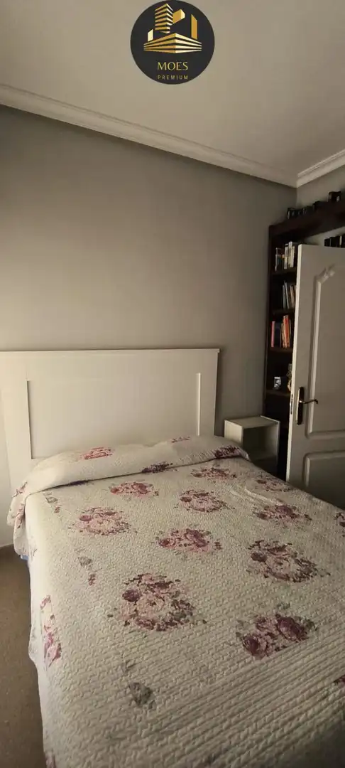 Schlafzimmer von Haus oder Chalet zum Verkauf in Úbeda mit Klimaanlage, Heizung und Terrasse