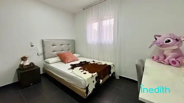 Dormitori de Casa o xalet en venda en Cunit amb Aire condicionat, Calefacció i Jardí privat