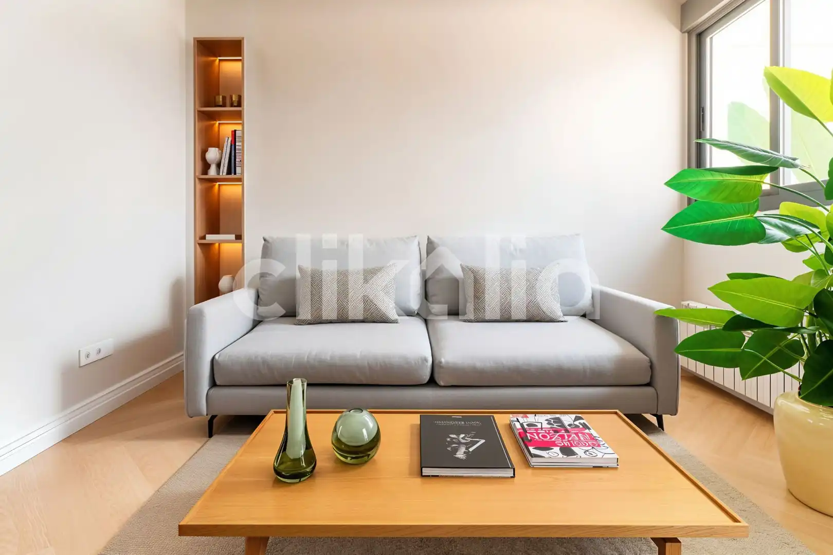 Wohnzimmer von Dachboden zum Verkauf in Madrid mit Klimaanlage, Heizung und Terrasse