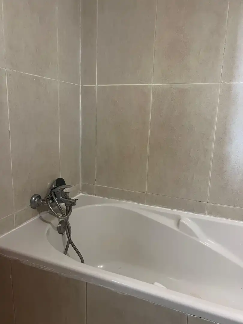 Bathroom of Flat for rent in Granollers  with Air Conditioner, Heating and Terrace