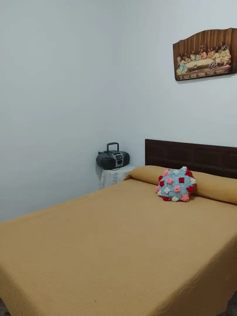 Dormitori de Casa o xalet en venda en Vallhermoso de la Fuente amb Moblat