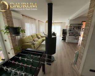 Living room of House or chalet for sale in Brunete  with Air Conditioner, Terrace and Swimming Pool