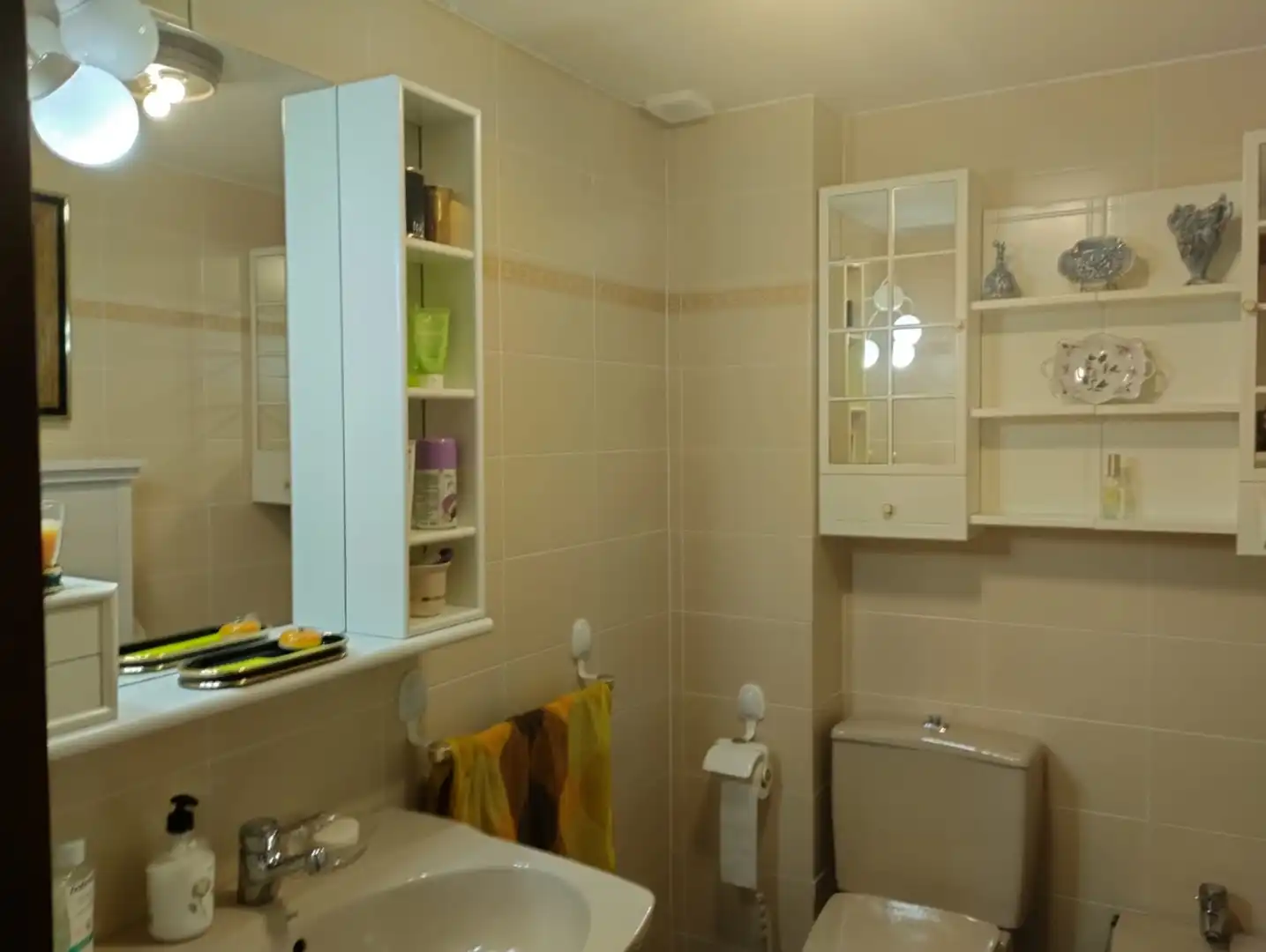 Baño de Casa adosada en venta en Laredo con Calefacción, Jardín privado y Terraza