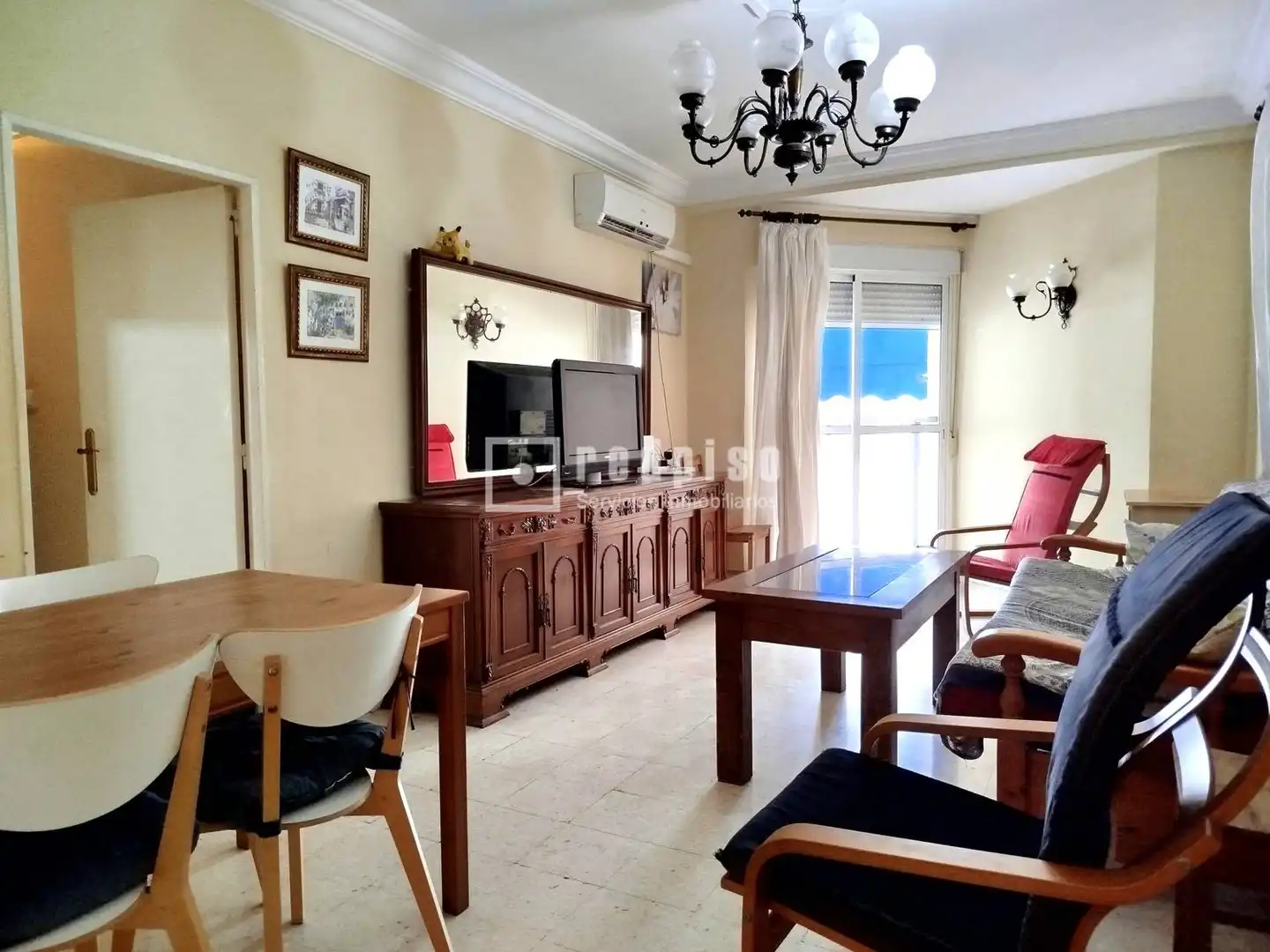 Living room of Flat for rent in Sevilla  with Air Conditioner, Private garden and Terrace