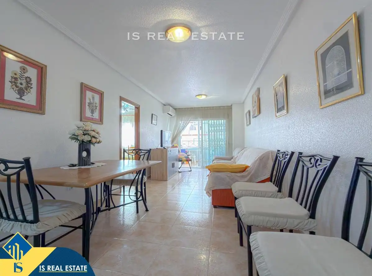 Sala de estar de Apartamento en venta en Torrevieja con Aire acondicionado, Calefacción y Terraza