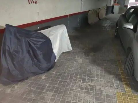 Aparcament de Garatge de lloguer en Madrid