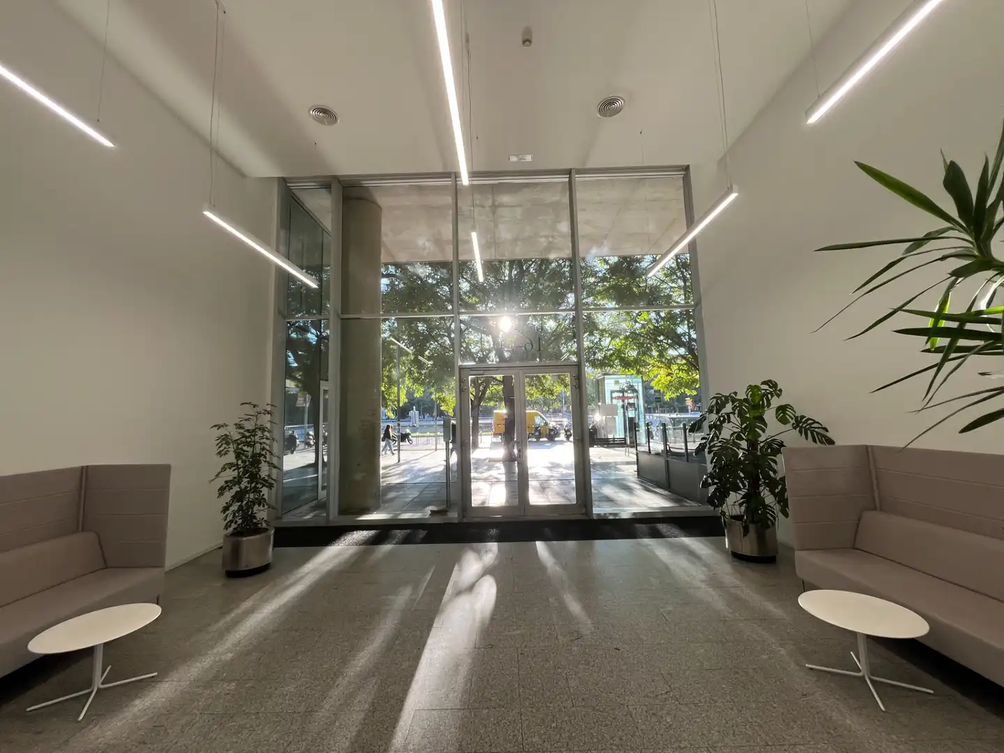 Office for rent in L'Hospitalet de Llobregat  with Air Conditioner, Heating and Terrace
