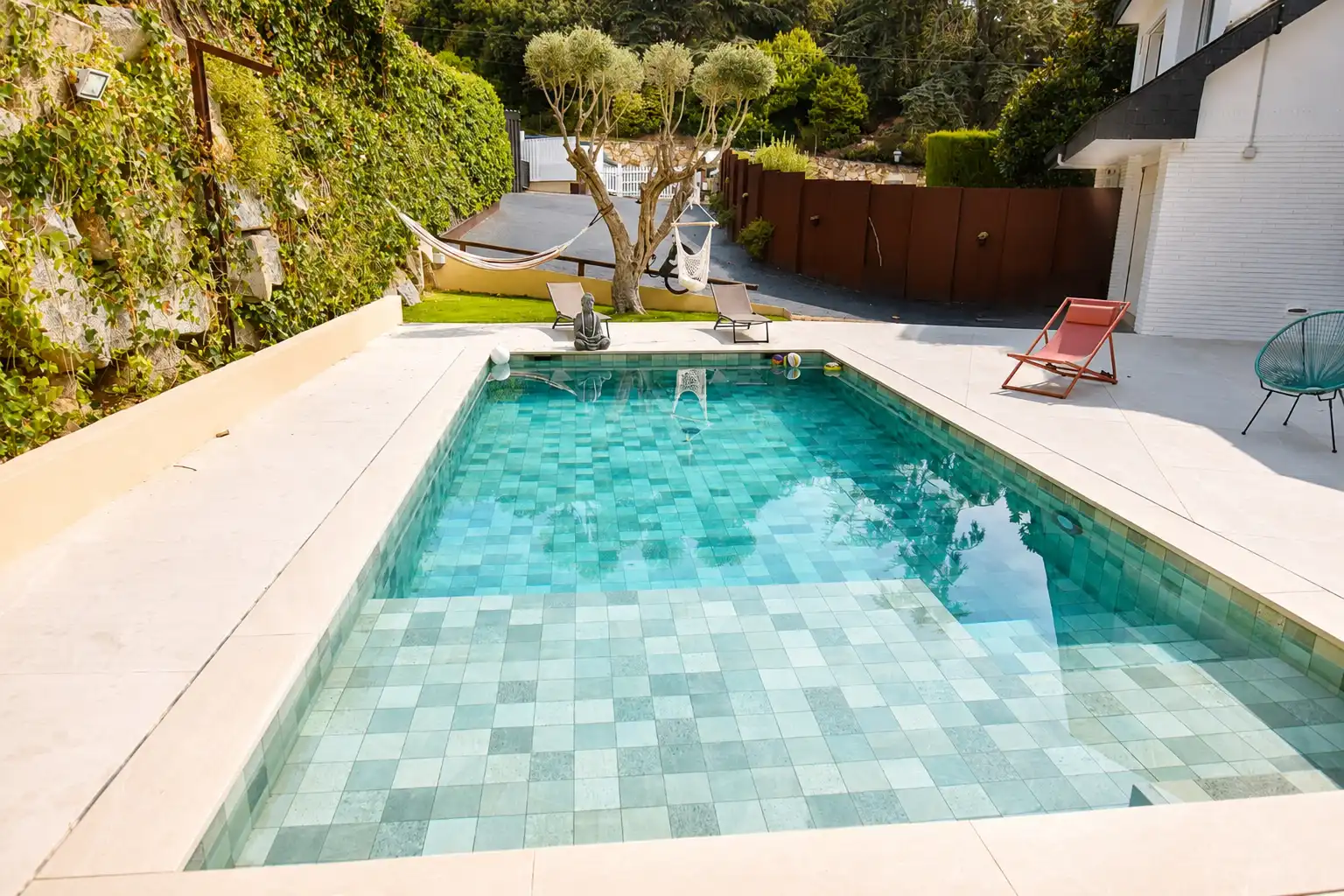 Piscina de Casa adosada en venda en Sant Vicenç de Montalt amb Calefacció, Jardí privat i Parquet