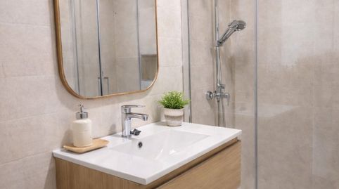 Foto 5 de Apartamento de alquiler en Zona Centro Comercial Torrequebrada, Benalmádena