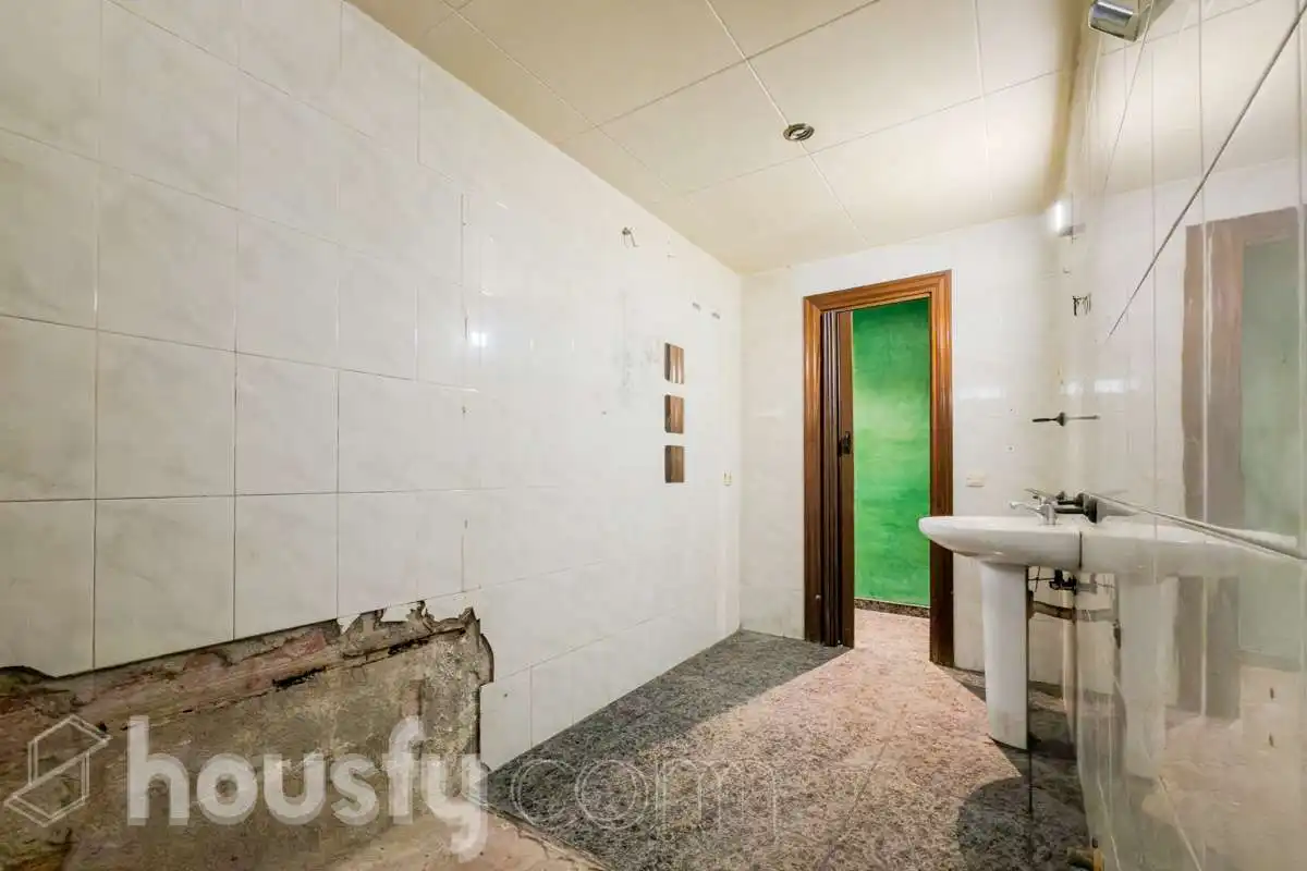 Piso con terraza en venta en Passeig de la Salzereda ., imagen 16