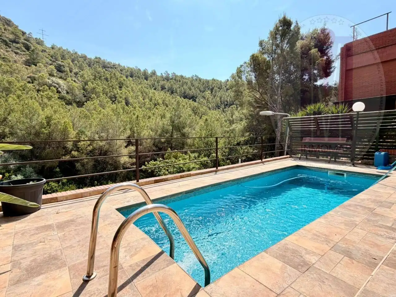 Piscina de Casa adosada en venta en Sitges con Aire acondicionado, Calefacción y Jardín privado