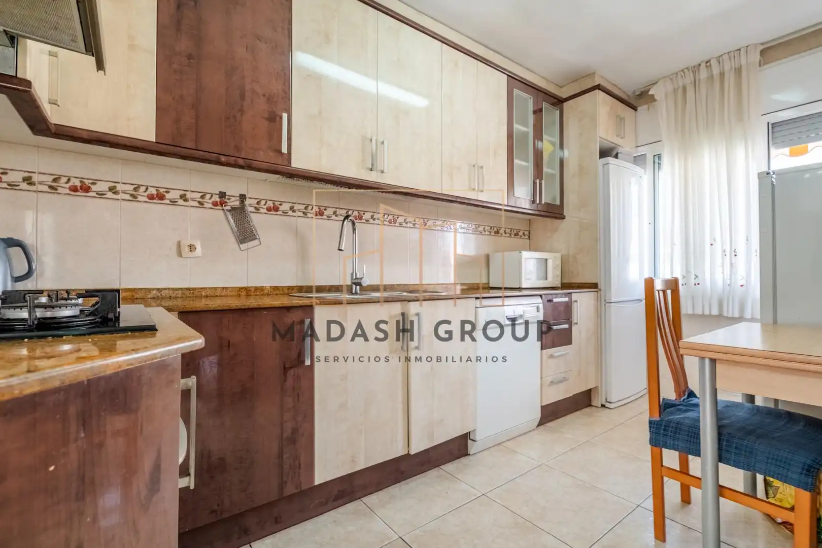Cocina de Casa adosada en venta en Tarragona con Calefacción, Jardín privado y Terraza