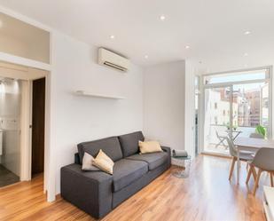 Sala d'estar de Apartament de lloguer en  Barcelona Capital amb Aire condicionat, Calefacció i Moblat
