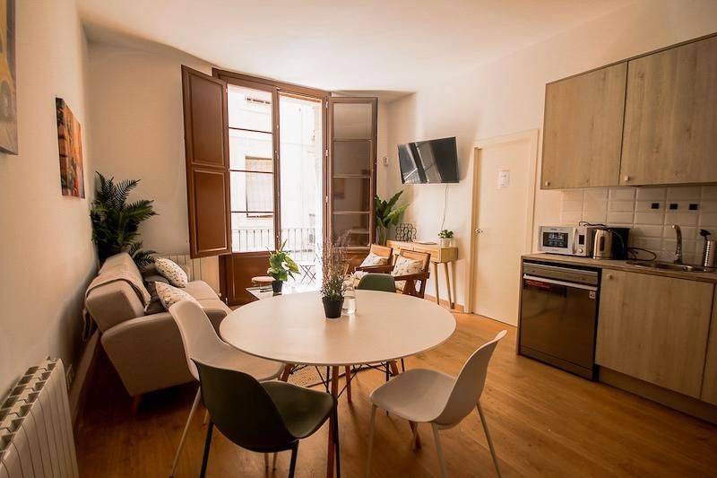 Piso en venta en Carrer de Santa Madrona, El Raval, Ciutat Vella