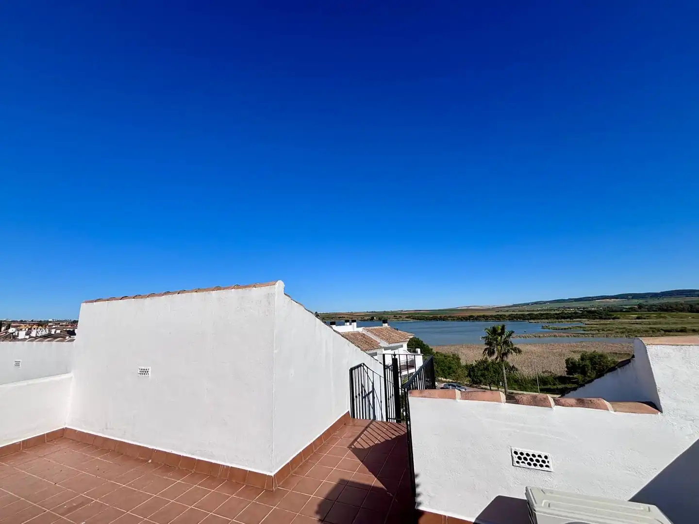 Terrasse von Dachboden zum Verkauf in Arcos de la Frontera mit Terrasse, Möbliert und Ofen