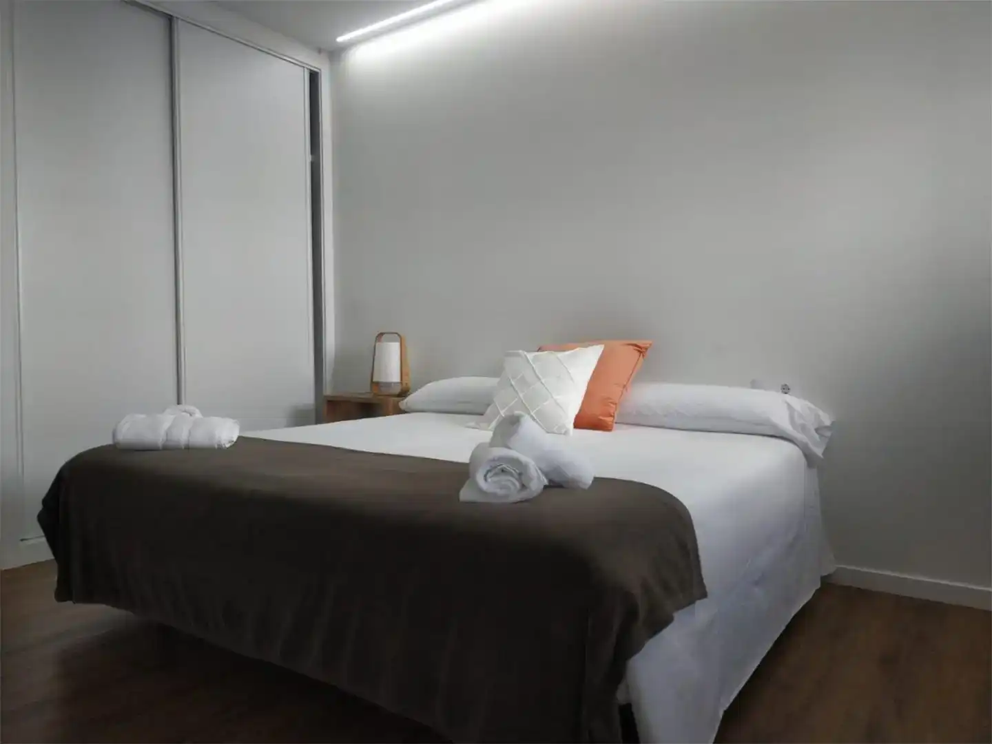 Bedroom of Apartments for rent in Vigo   with Furnished