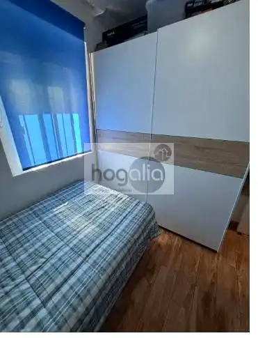 Bedroom of Flat for rent in Sevilla  with Air Conditioner, Terrace and Furnished
