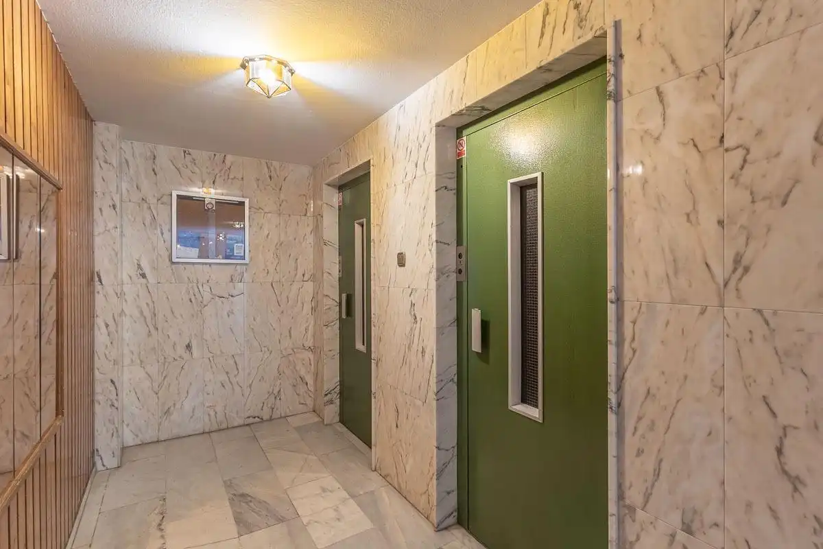 Piso en venta en Granada con Aire acondicionado y Calefacción
