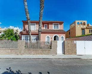 Exterior view of House or chalet for sale in  Almería Capital  with Private garden, Terrace and Swimming Pool