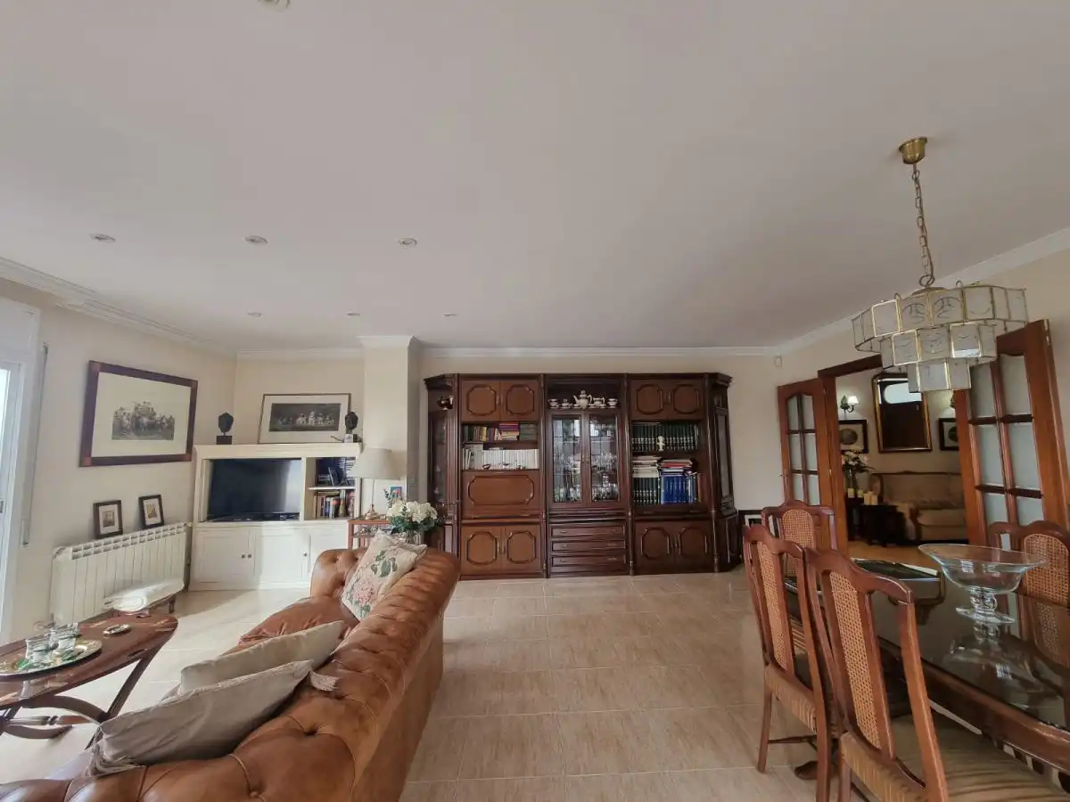 Sala d'estar de Casa o xalet en venda en Caldes de Montbui amb Aire condicionat, Calefacció i Terrassa