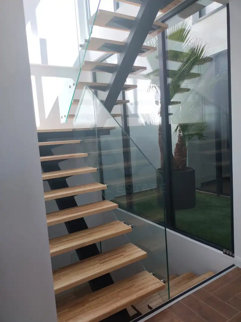 Casa con piscina en venta en Calle de Tallín 55, imagen 13