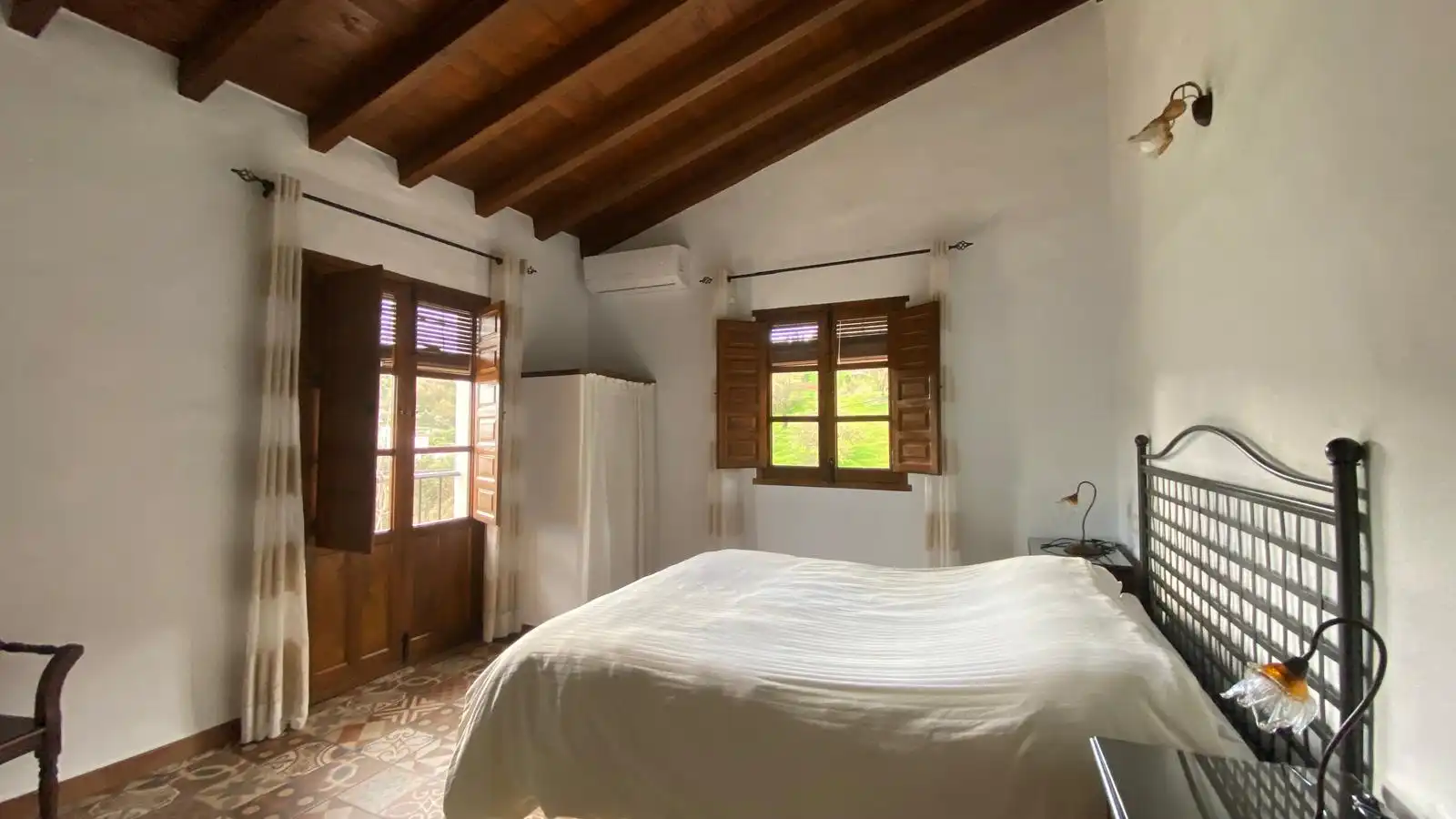 Bedroom of Houses for sale in Guaro  with Air Conditioner, Heating and Private garden