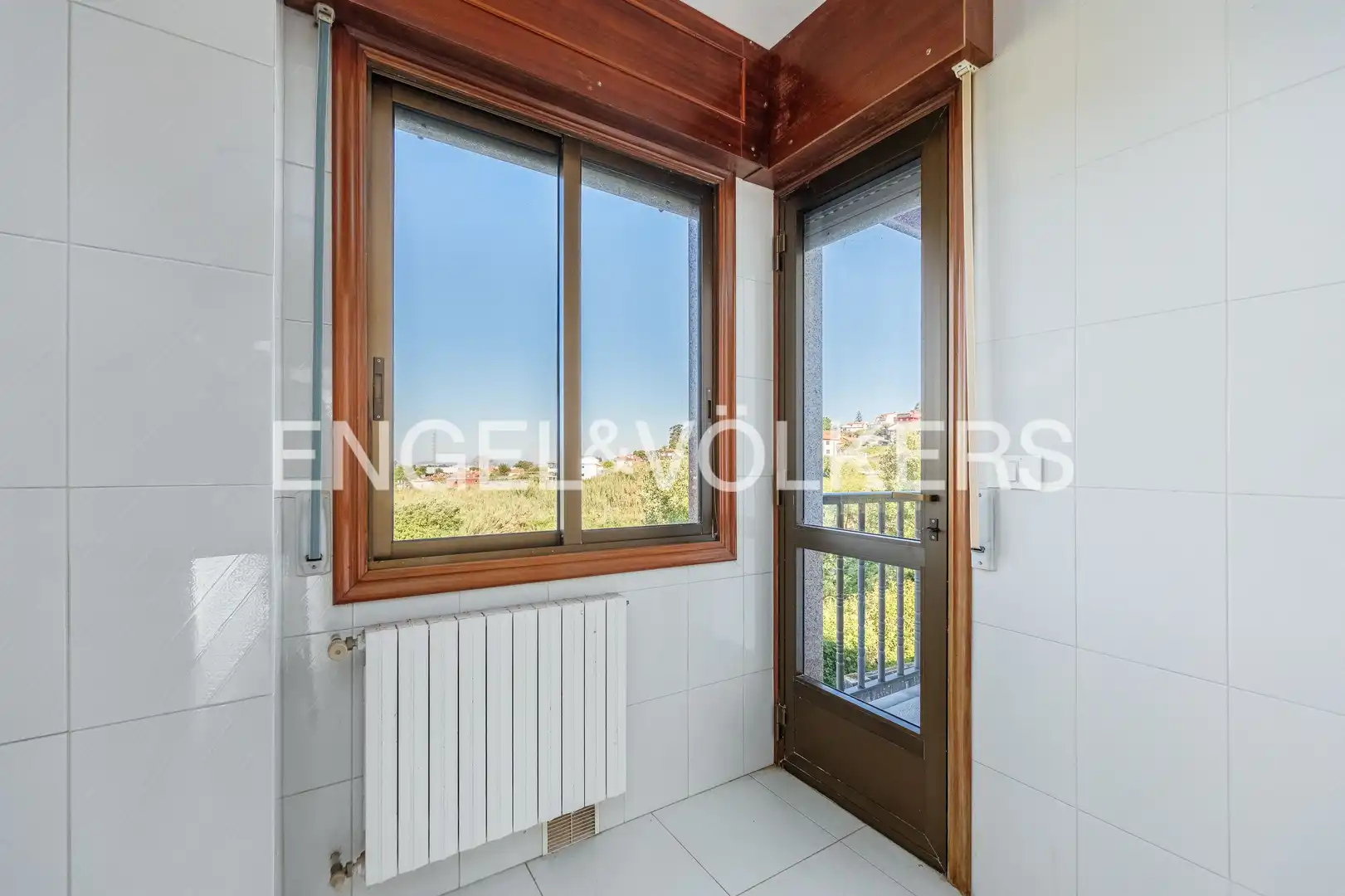 Terraza de Casa o chalet en venta en Vigo  con Calefacción, Jardín privado y Parquet