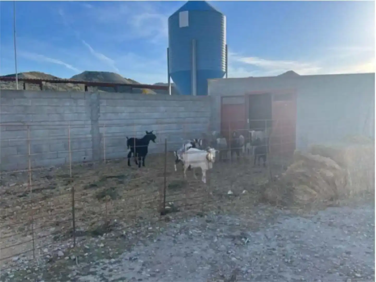 Vista exterior de Terreno en venta en Senés de Alcubierre