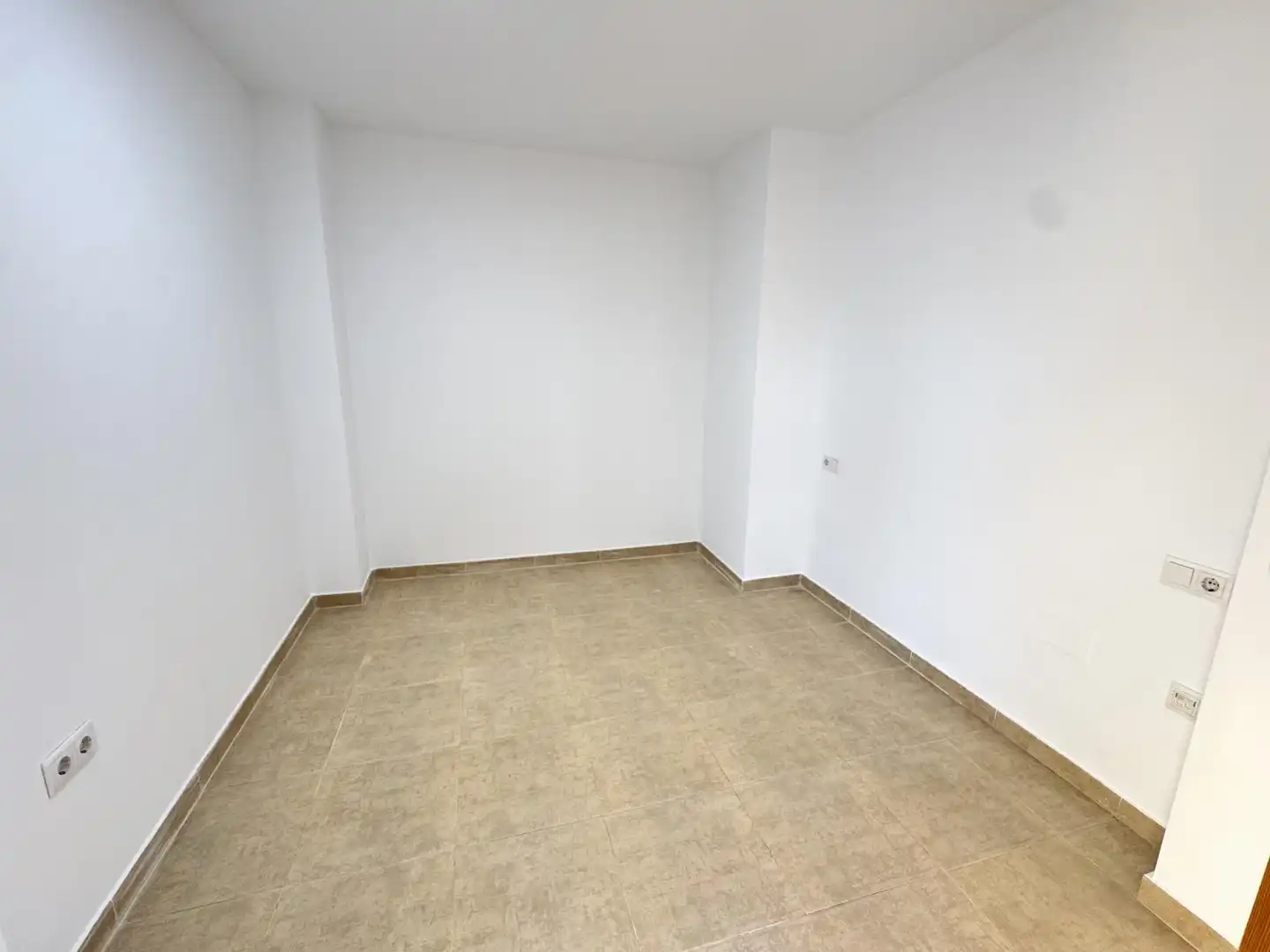 Flat with lift for sale in Luis de Peralta, imagen 7