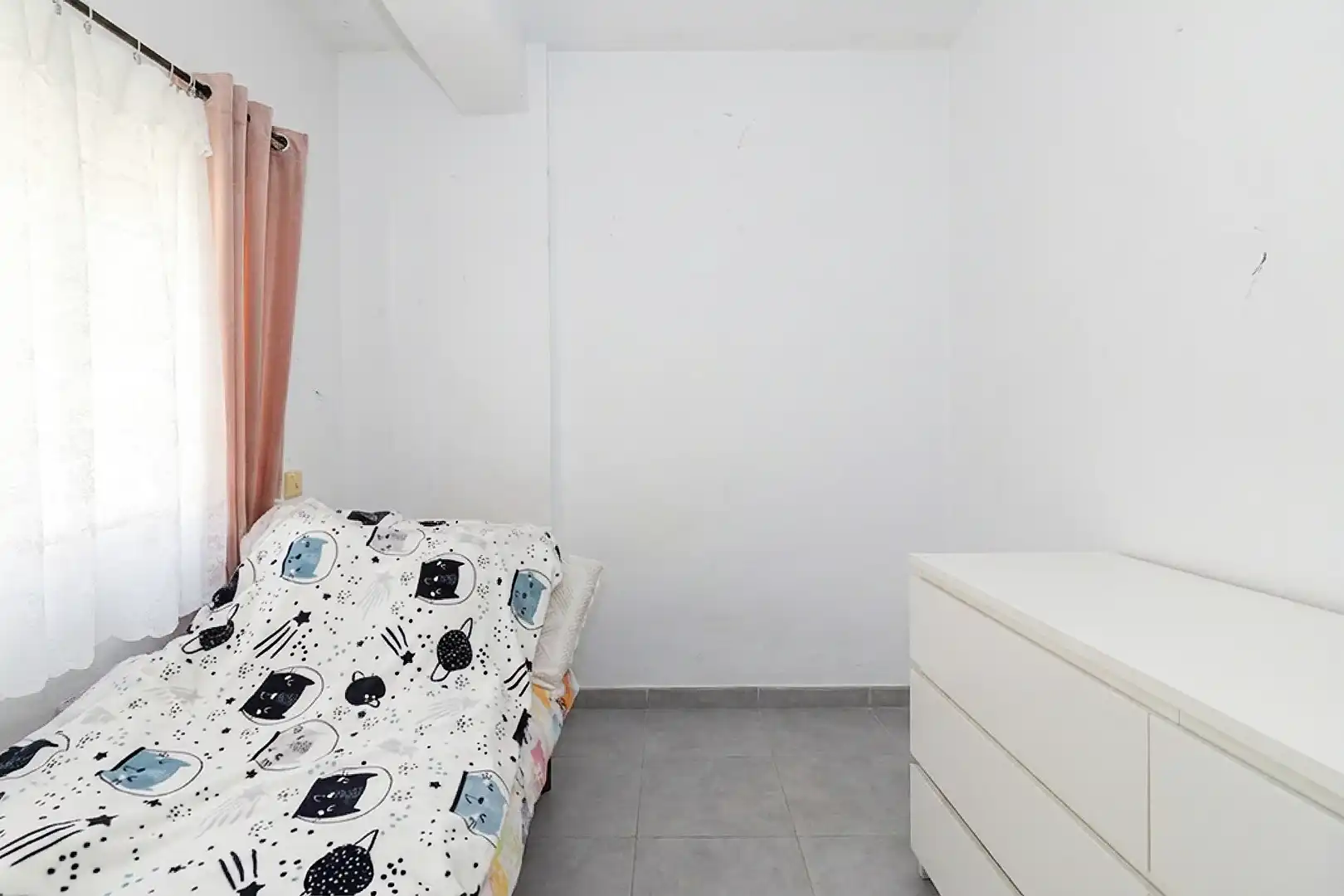 Habitación de Piso en venta en Málaga con Aire acondicionado