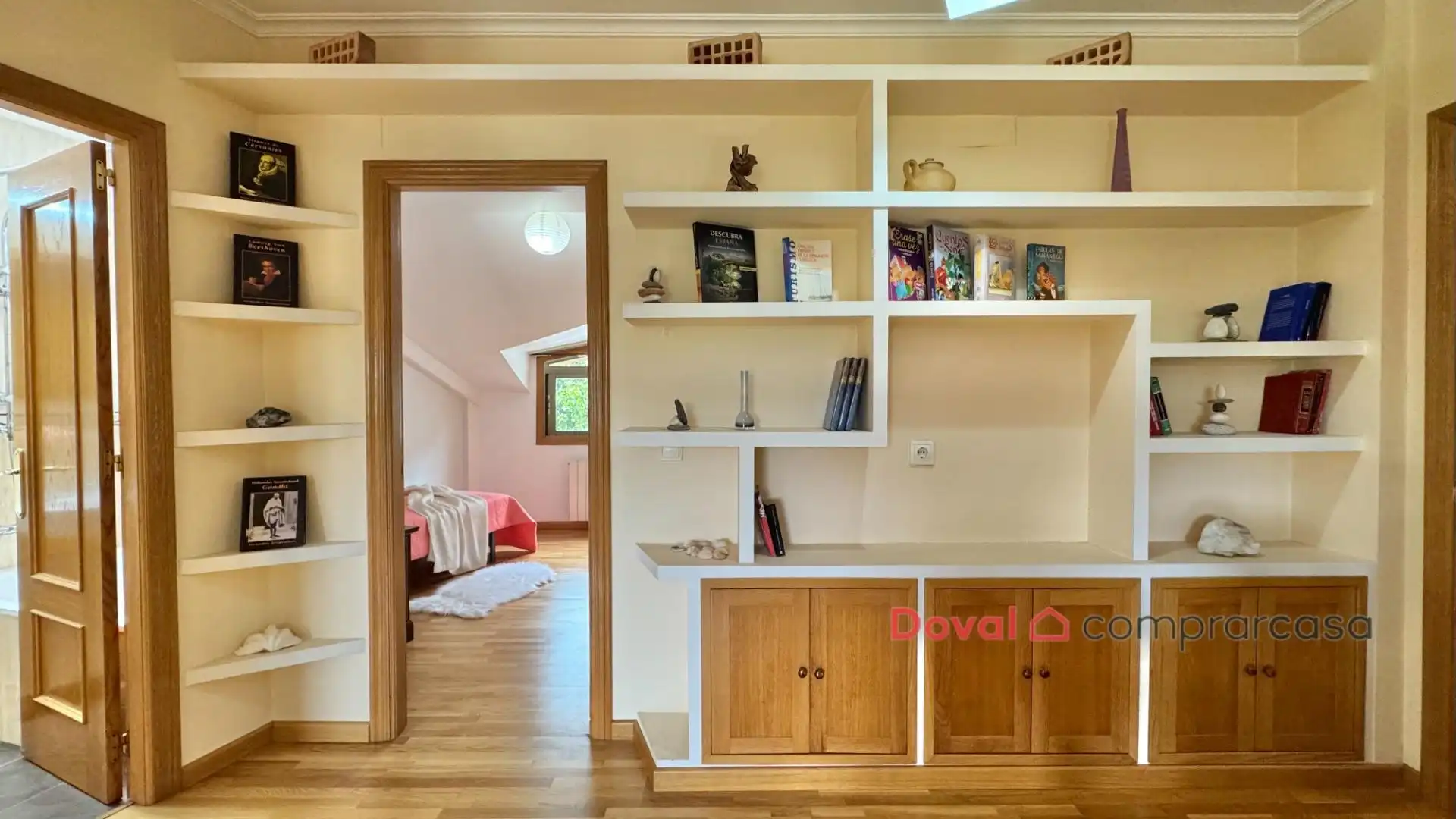 Wohnzimmer von Wohnung zum Verkauf in Tui mit Heizung, Abstellraum und Möbliert
