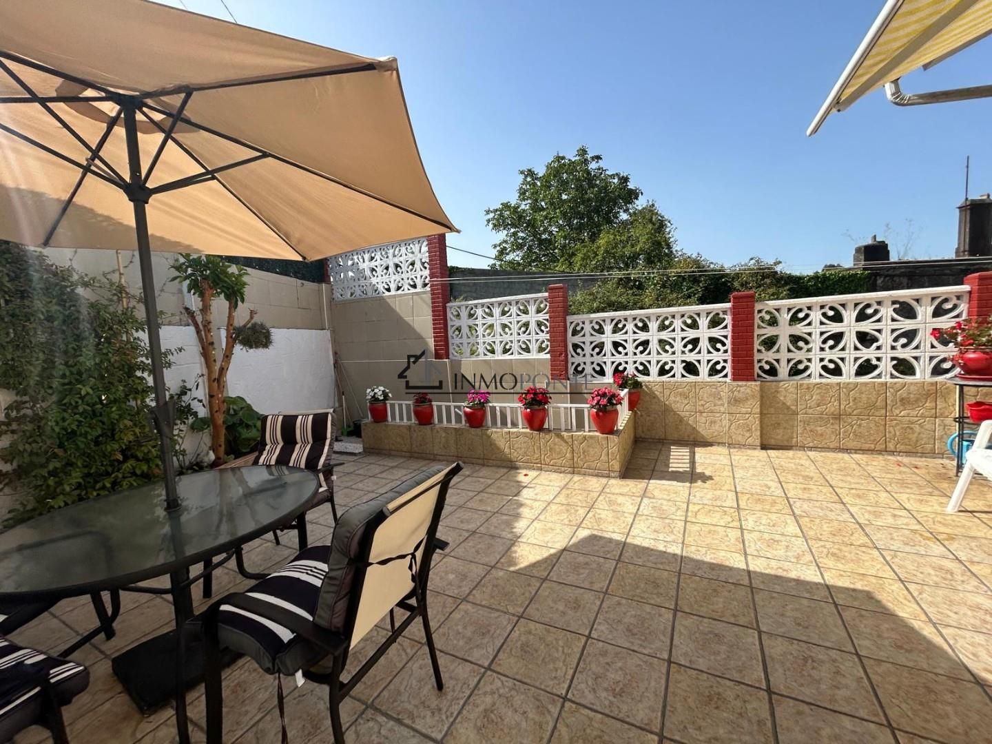 Terrace of House or chalet for sale in Pontevedra Capital   with Private garden