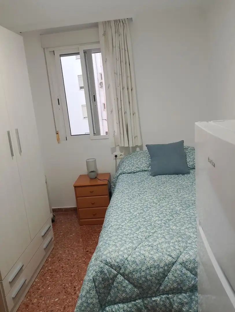 Bedroom of Flat for share in Valencia  with Heating, Furnished and Balcony