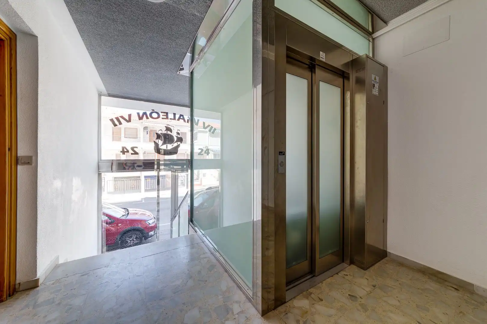 Apartamento con piscina en venta en los gases 26, imagen 24