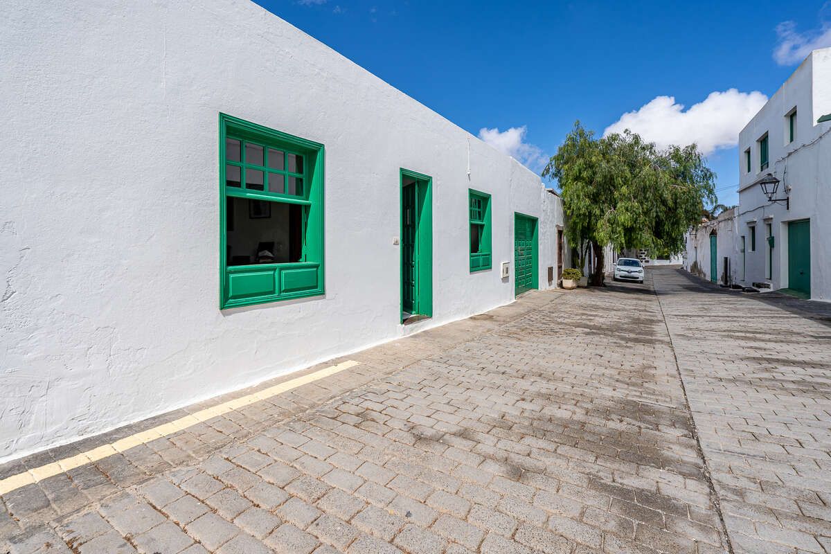 Vista exterior de Casa o chalet en venta en Teguise con Amueblado y Microondas