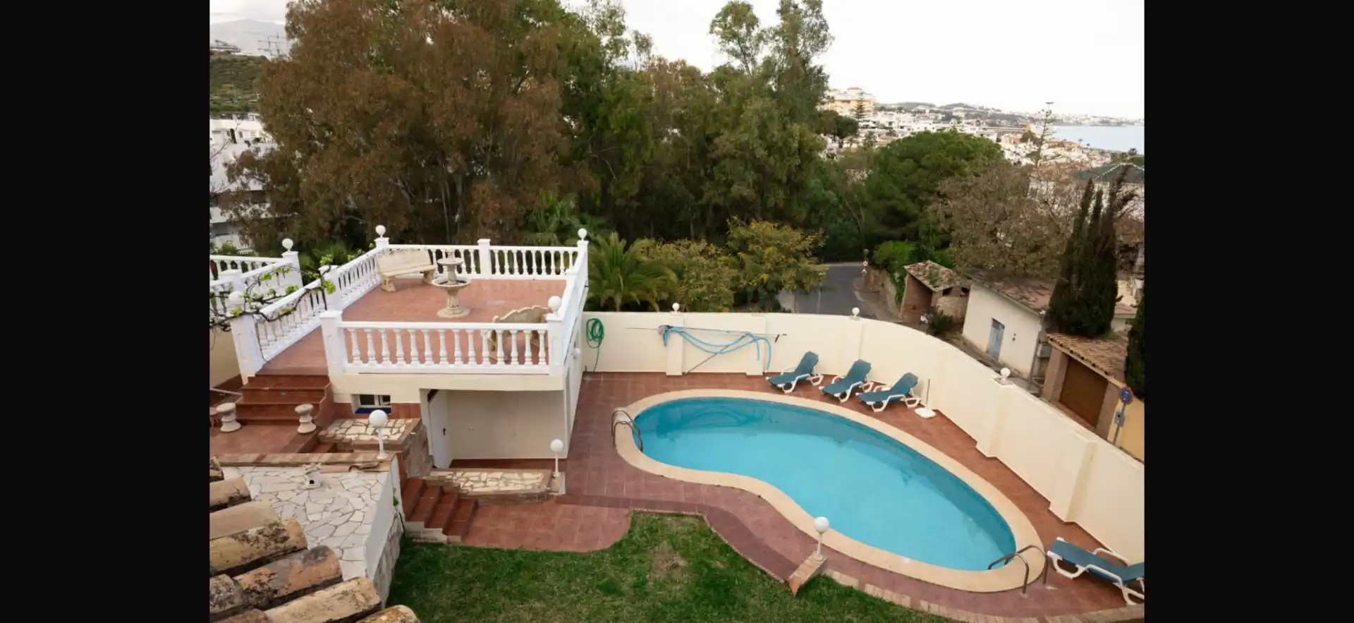 Detached house with pool for sale in Conil, imagen 2