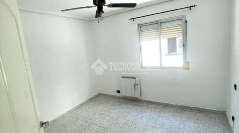 Foto 3 de Piso en venta en Santos, Leganés