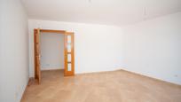 Apartament en venda en Cee amb Parquet i Terrassa