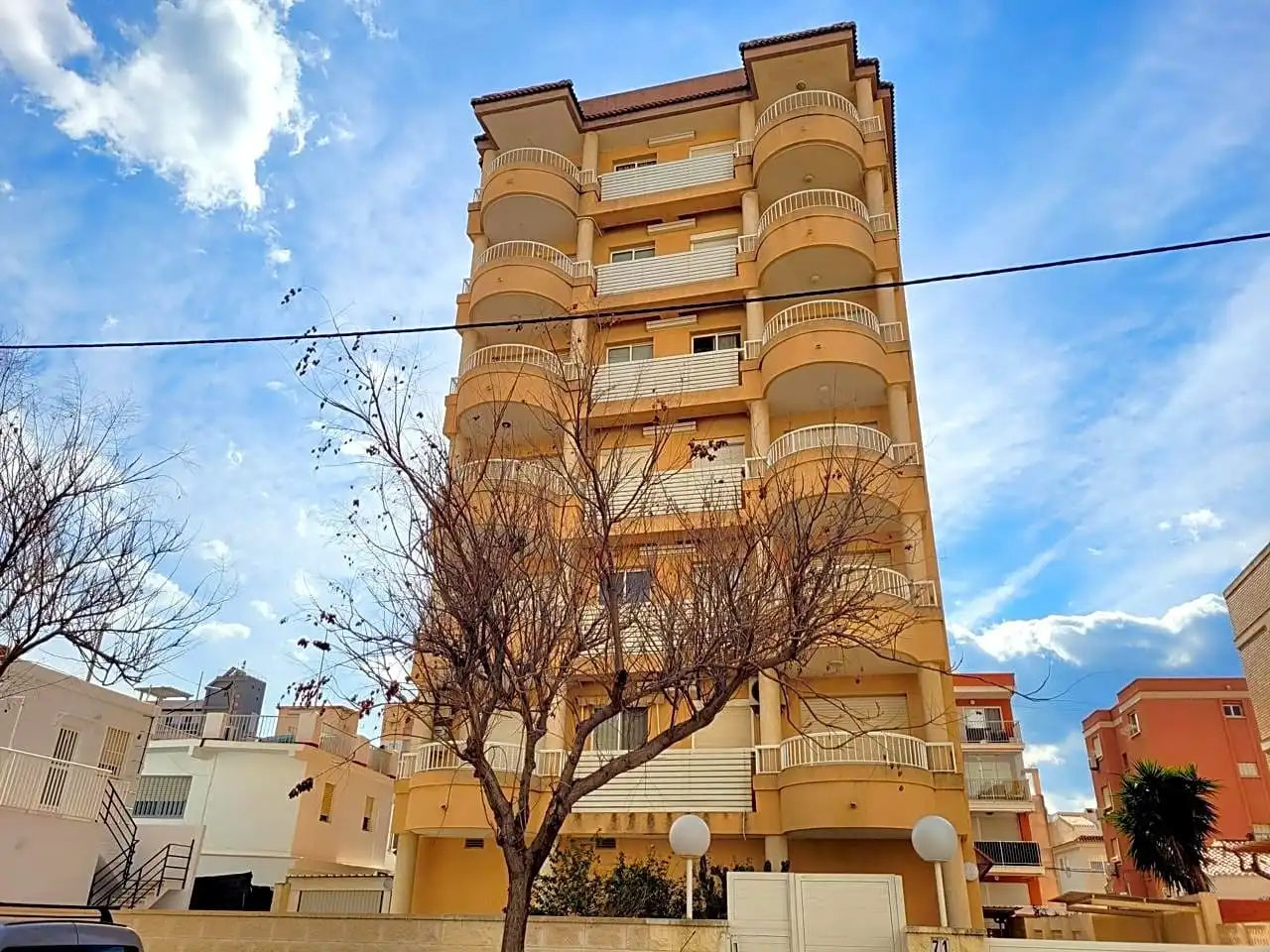 Exterior view of Apartments for rent in Gandia  with Air Conditioner, Terrace and Storage room