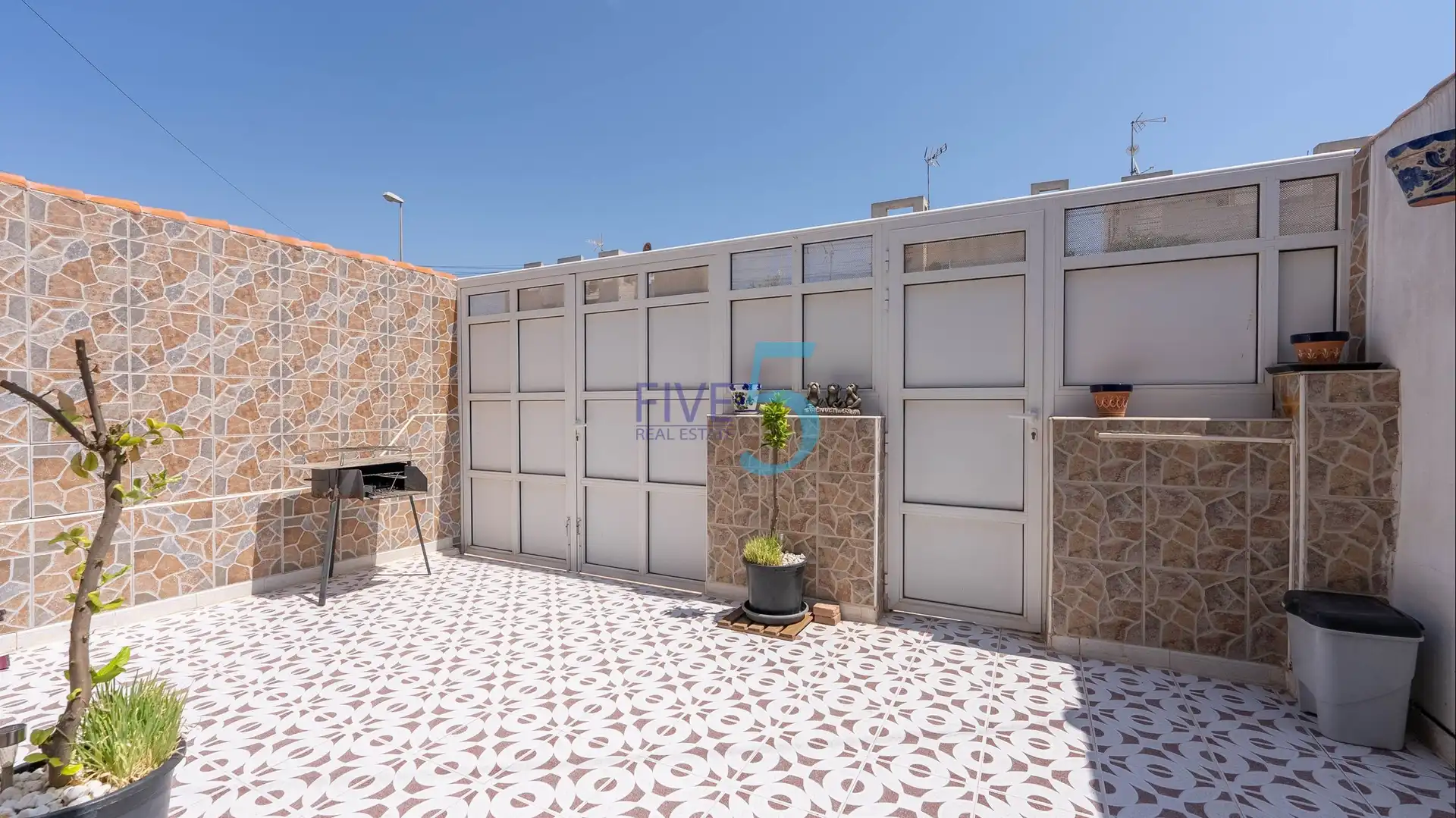 Terraza de Casa adosada en venta en Torrevieja con Aire acondicionado, Terraza y Piscina