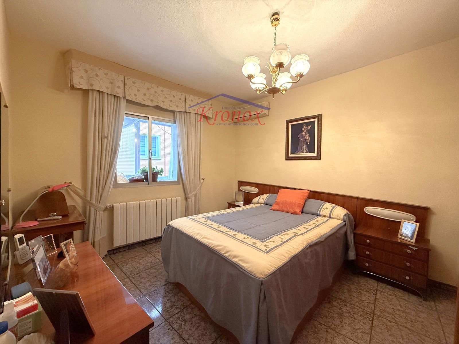 Bedroom of Flat for sale in  Madrid Capital  with Air Conditioner, Heating and Terrace