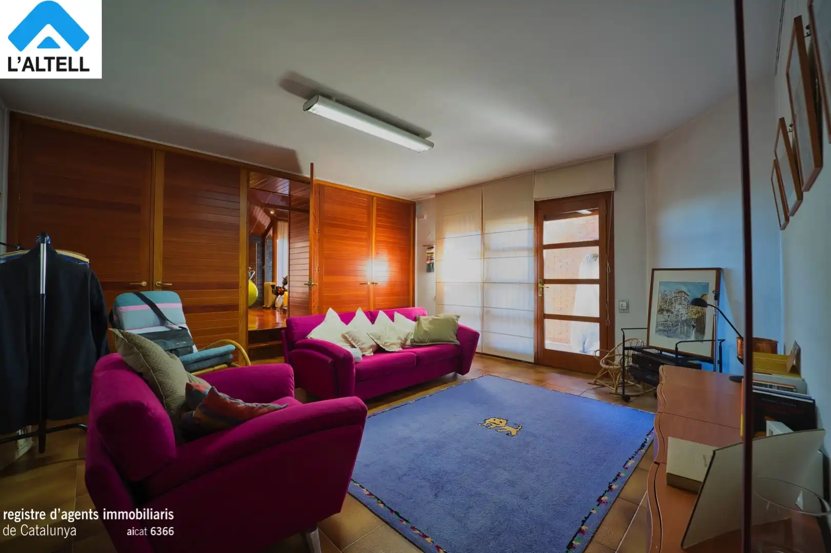 Sala d'estar de Casa o xalet en venda en L'Ametlla del Vallès amb Aire condicionat, Calefacció i Jardí privat