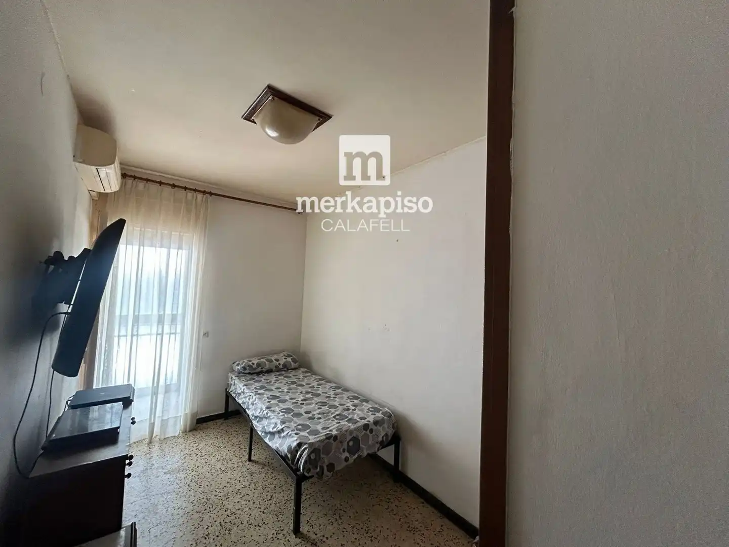 Habitación de Piso en venta en Calafell con Aire acondicionado, Terraza y Amueblado