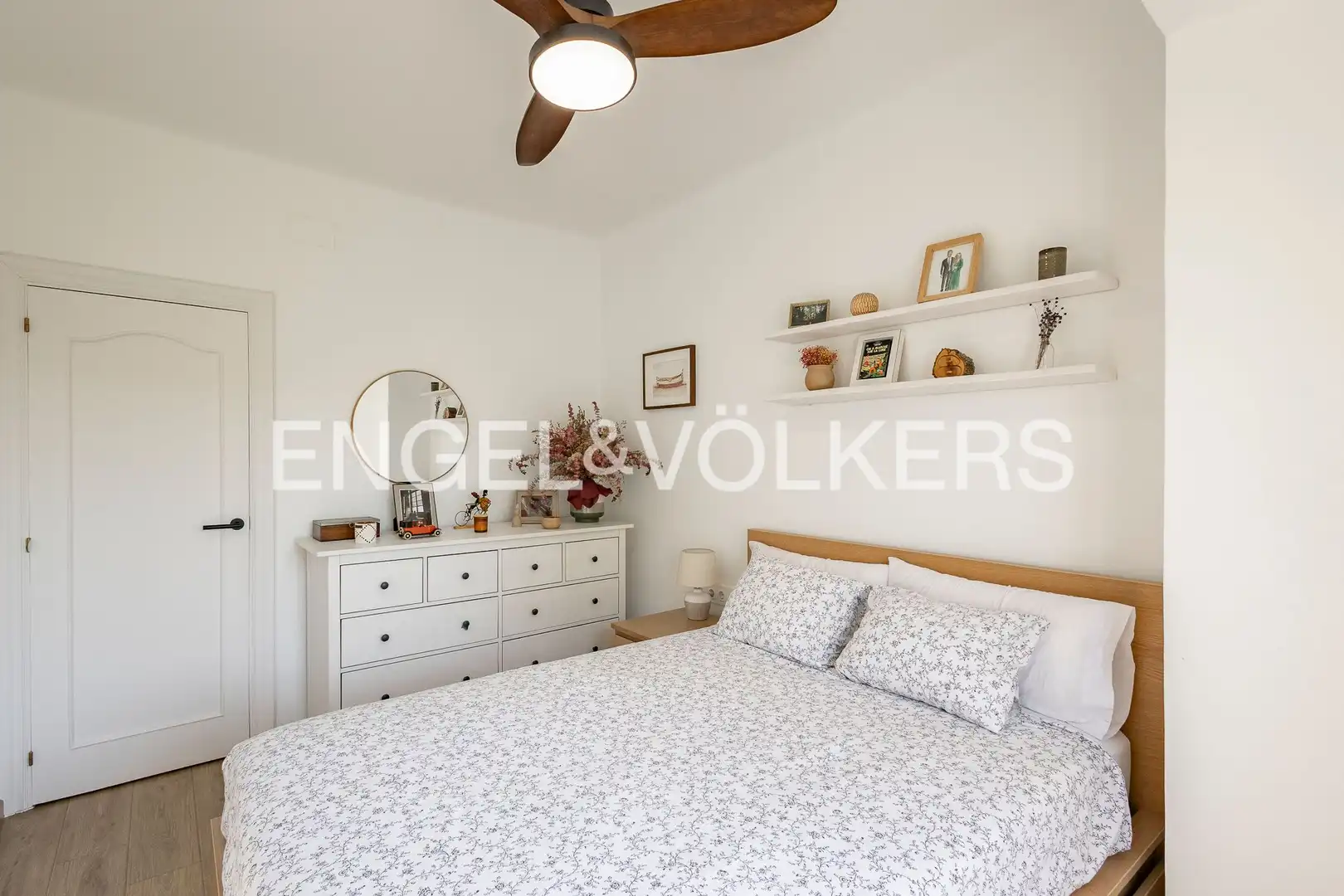 Bedroom of Flat for sale in Barcelona  with Heating